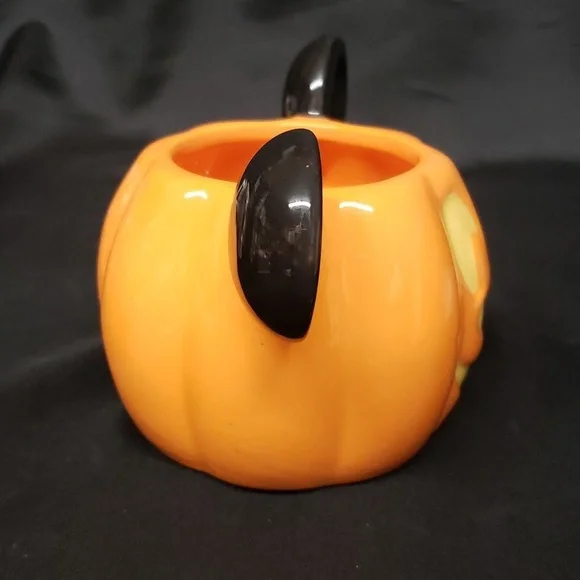 Disney Mickey Mouse Face Pumpkin Mug - Picture 4 of 6
